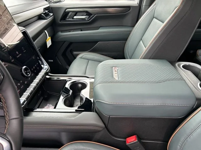 2026 GMC Yukon AT4 - Photo 40