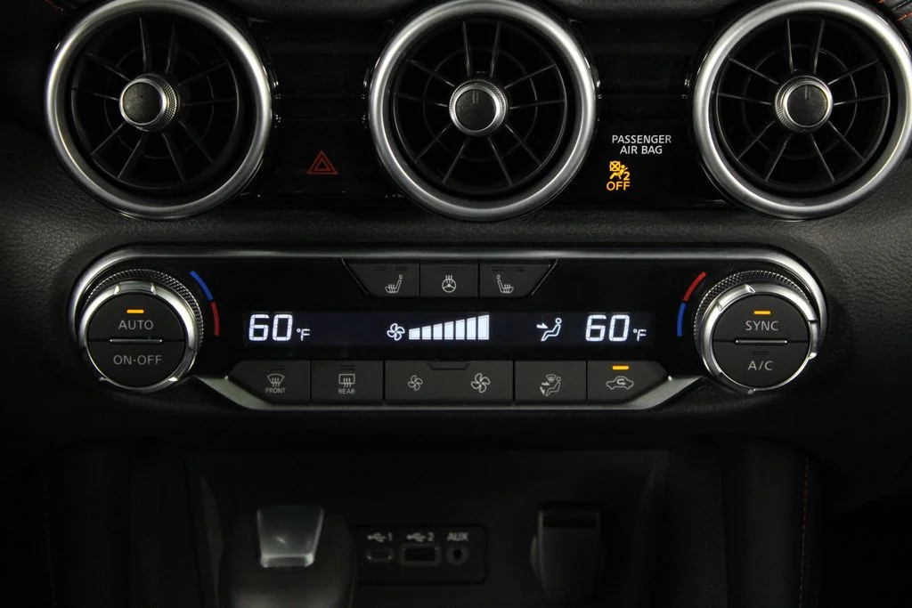 2025 Nissan Sentra SR - Photo 19