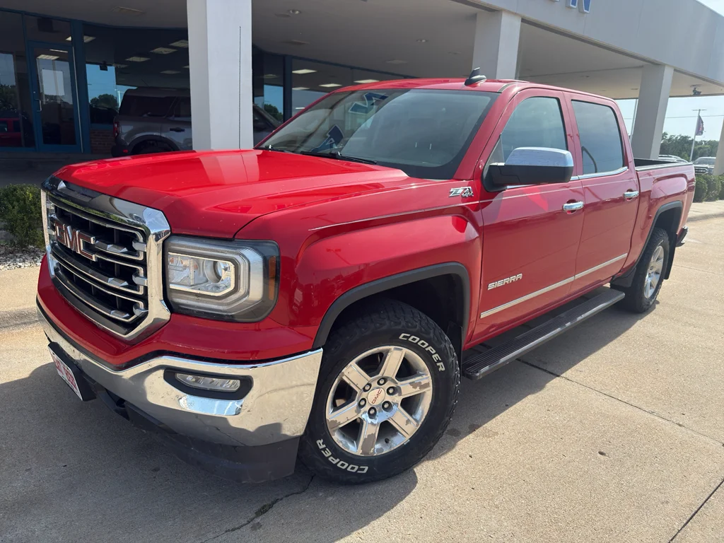 Used 2017 Cardinal Red GMC SLT image 2