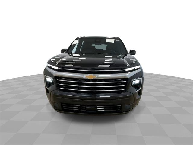 2026 Chevrolet Traverse High Country, photo 3 of 12