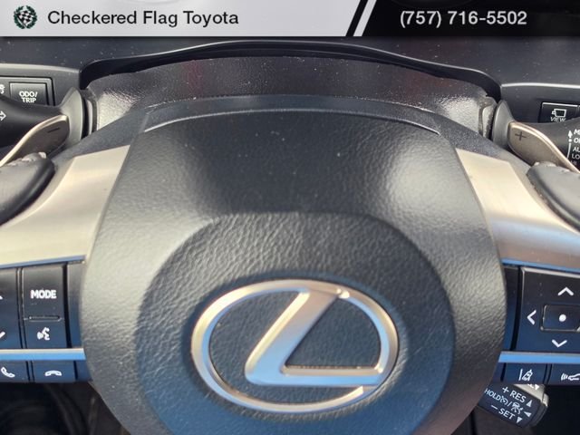 Used 2018 Nebula Gray Pearl Lexus 570 image 29