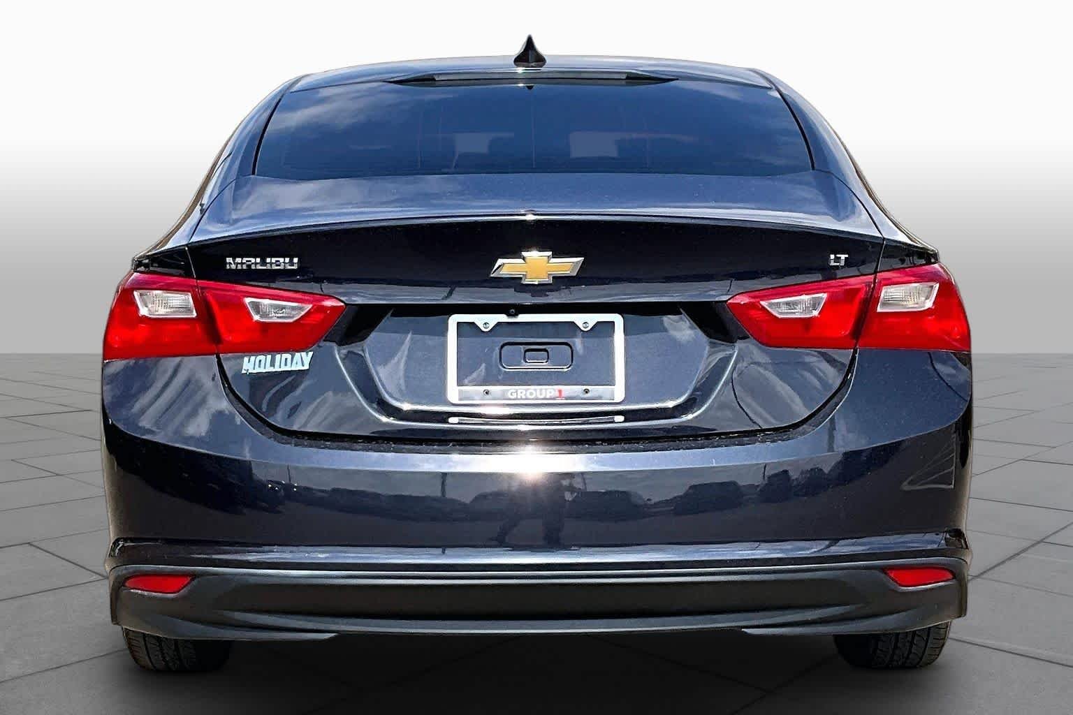 Used 2023 Dark Ash Metallic Chevrolet LT image 5