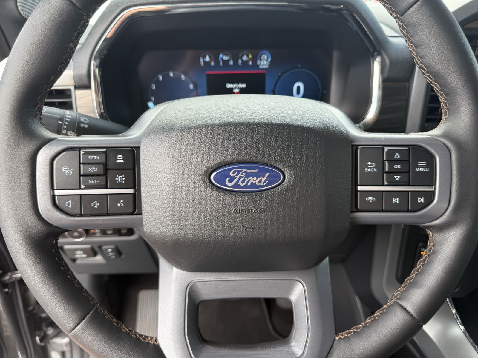 Certified Used 2025 Gray Metallic Ford Lariat image 35