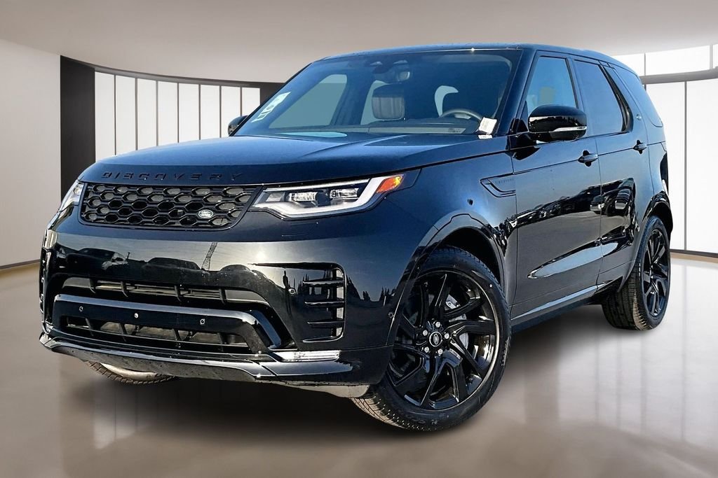 2025 Land Rover Discovery P300 Dynamic SE's photo