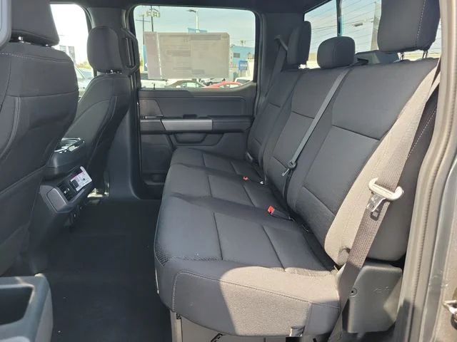 New 2026 Carbonized Gray Metallic Ford XLT image 14