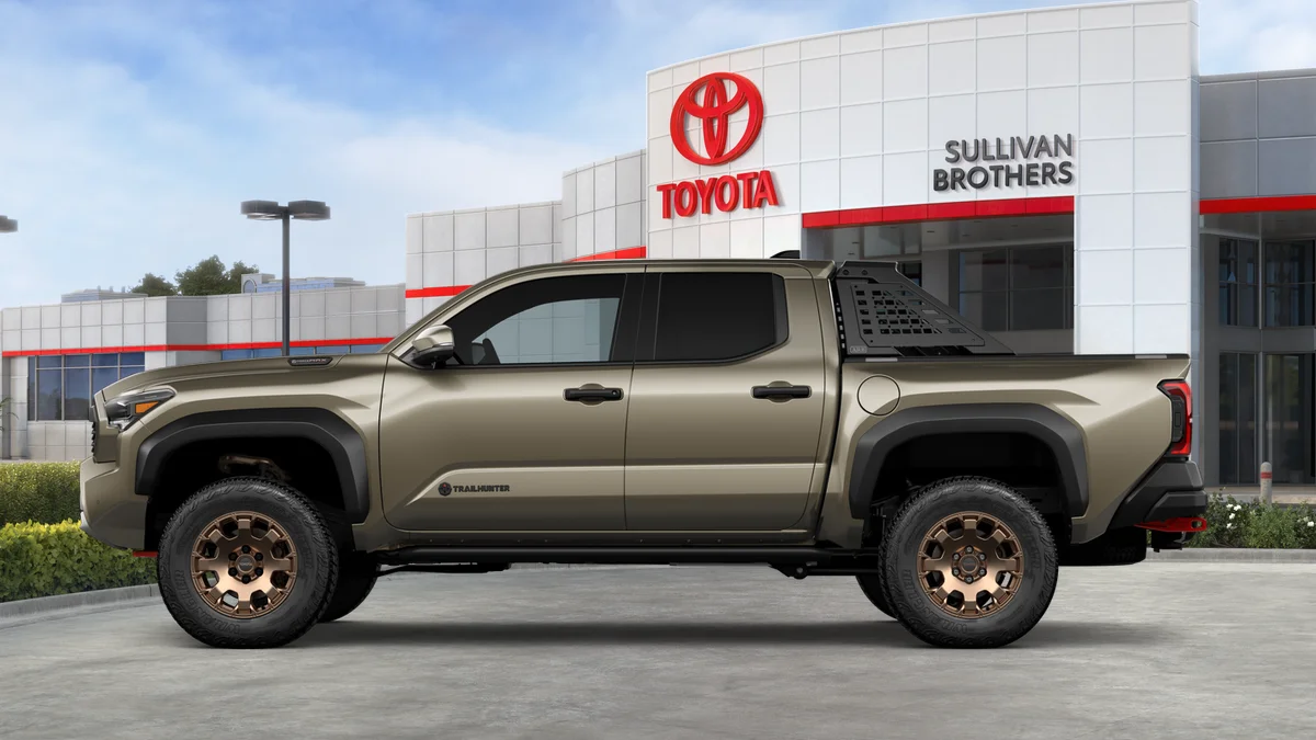 New 2026 Bronze Oxide Toyota Trailhunter image 43