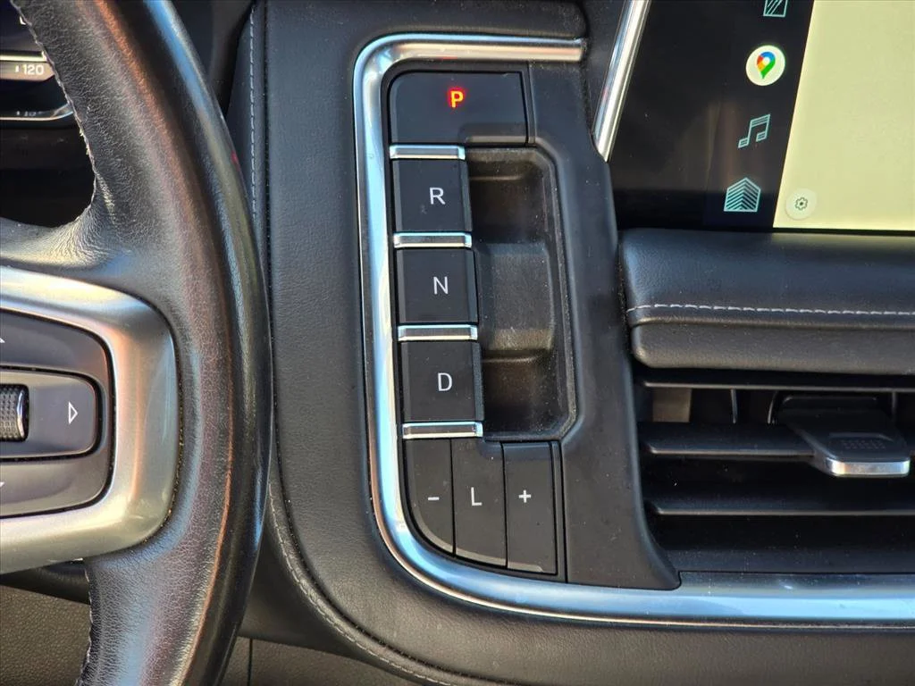 Used 2022 SUMMIT WHITE Chevrolet Z71 image 22