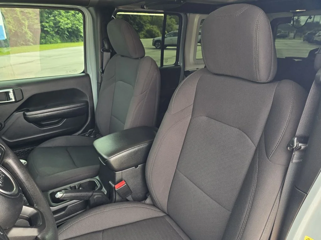 Used 2023 Earl Clearcoat Jeep Willys Sport image 13