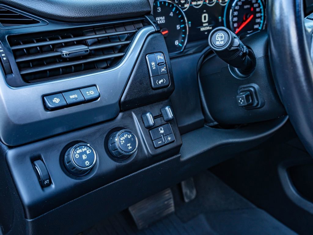 Used 2020 Black Chevrolet Premier image 19
