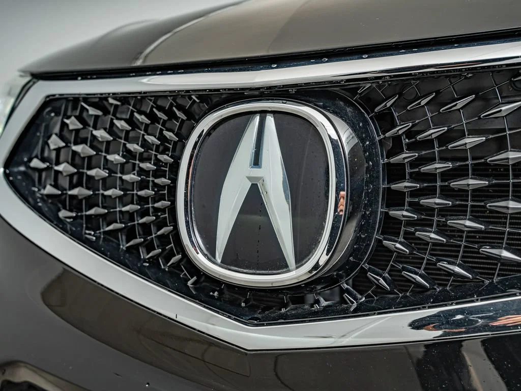 Used 2021 Black Acura  image 12
