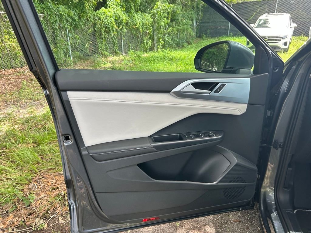 New 2026 Gray Volkswagen 1.5T SE image 41