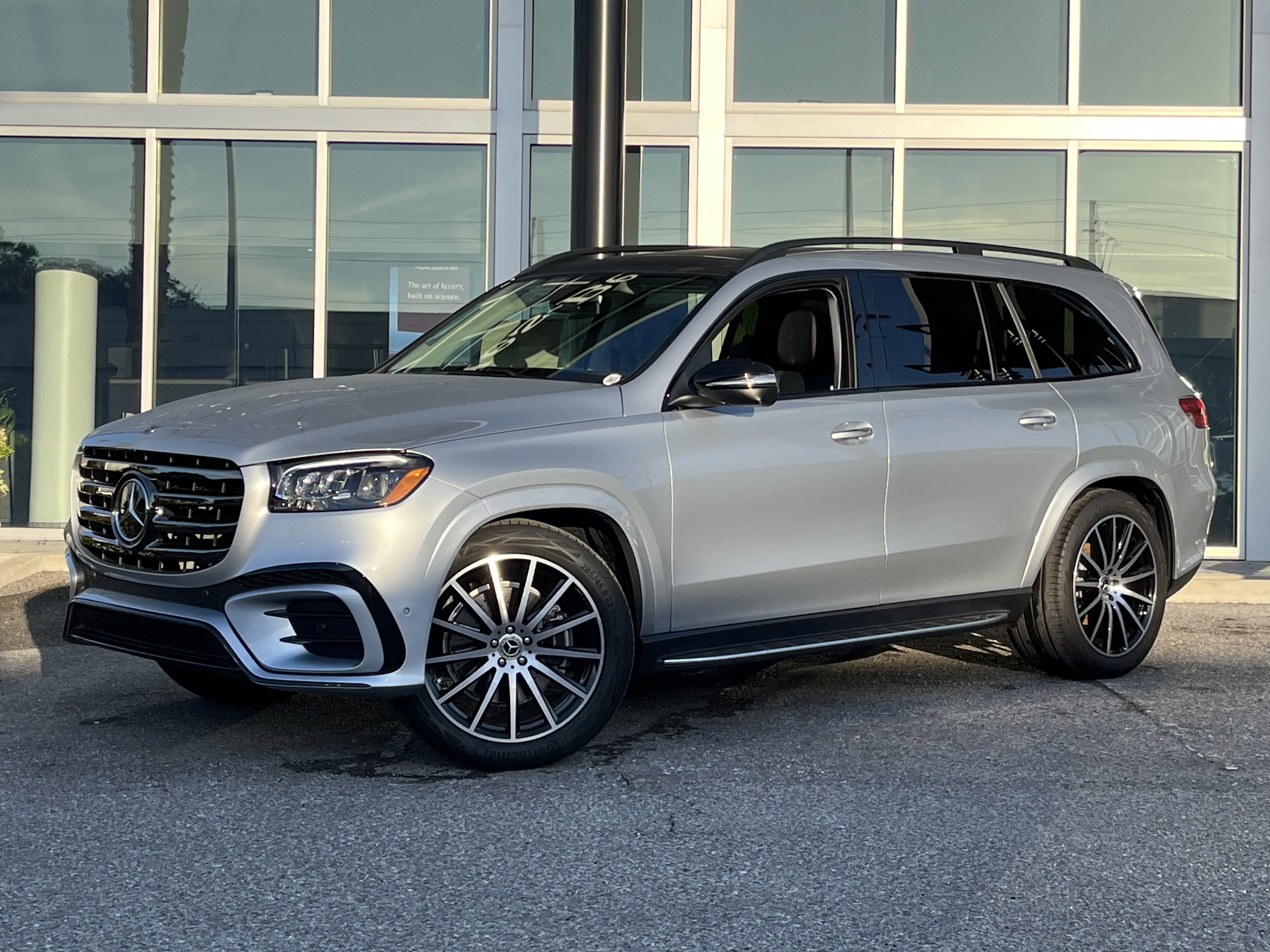 New 2026 CIRRUS SILVER Mercedes-Benz GLS 450 image 2