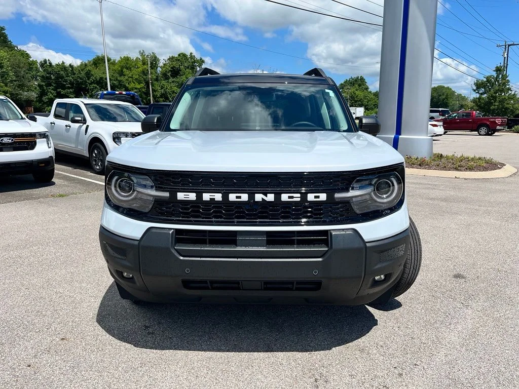 New 2026 White Ford Outer Banks image 2