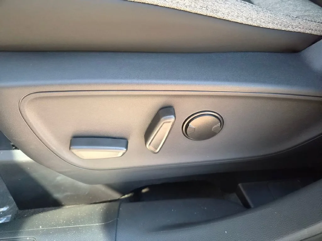 New 2026 Carbonized Gray Metallic Ford Big Bend® image 10