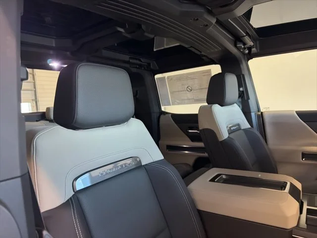 2026 GMC HUMMER EV 2X - Photo 26