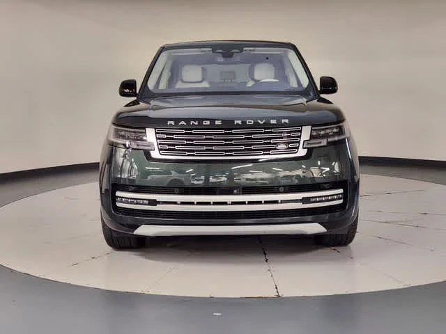 Used 2023 Belgravia Green Metallic Land Rover Autobiography image 9