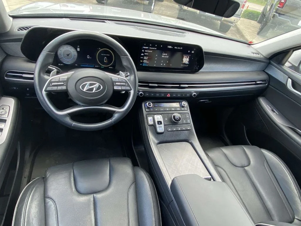 Used 2024 Silver Hyundai Limited image 15