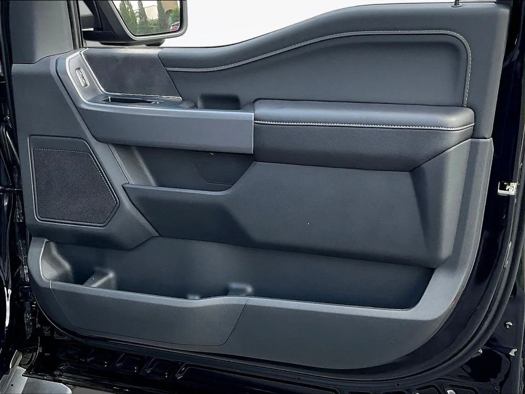 New 2026 Antimatter Blue Metallic Ford XLT image 33