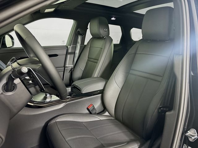 Certified Used 2026 Santorini Black Land Rover S image 21