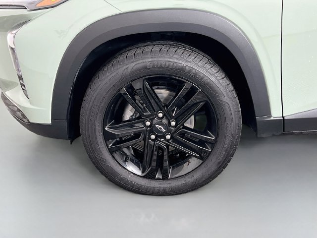 2025 Chevrolet Trax Activ - Photo 26
