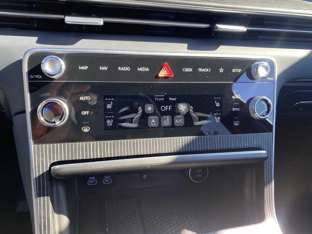 New 2026 White Genesis 3.5T image 17