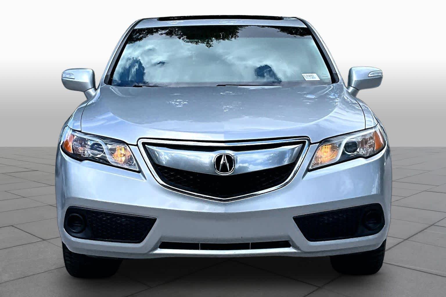 Used 2014 Forged Silver Metallic Acura  image 4