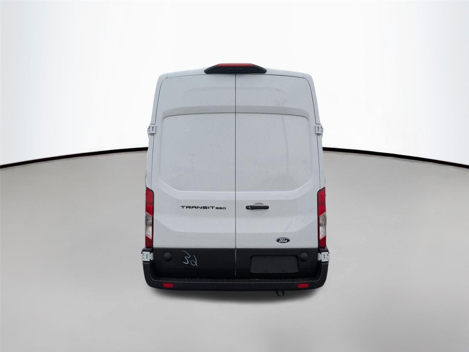 New 2026 Oxford White Ford Cargo Van image 6