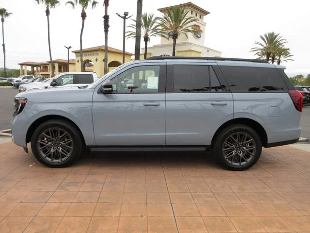2026 Ford Expedition Platinum 4x4's photo