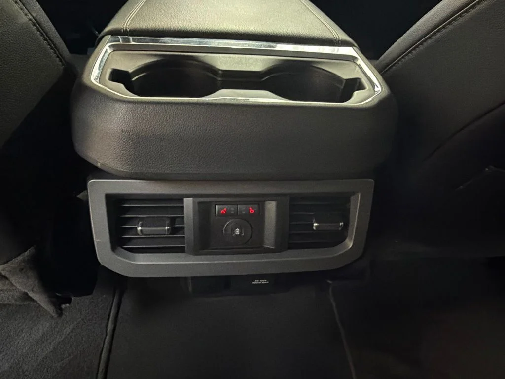 Used 2024 White Ford Lariat image 14