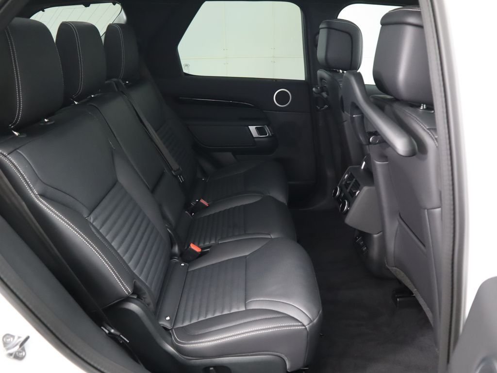 Used 2025 Fuji White Land Rover S image 24