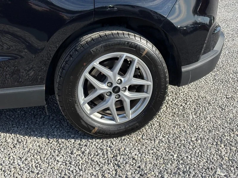 Used 2024 Black Ford SEL image 11