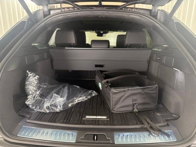 New 2026 Charente Grey Land Rover Autobiography image 29