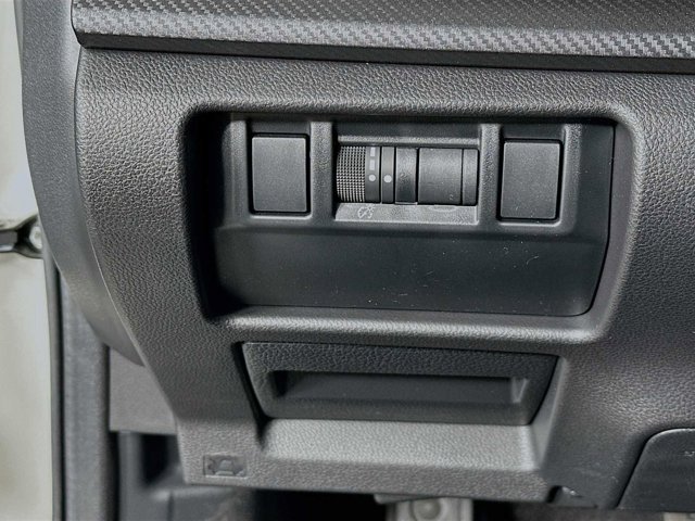New 2026 CRYSTAL WHITE PEARL Subaru Premium image 10