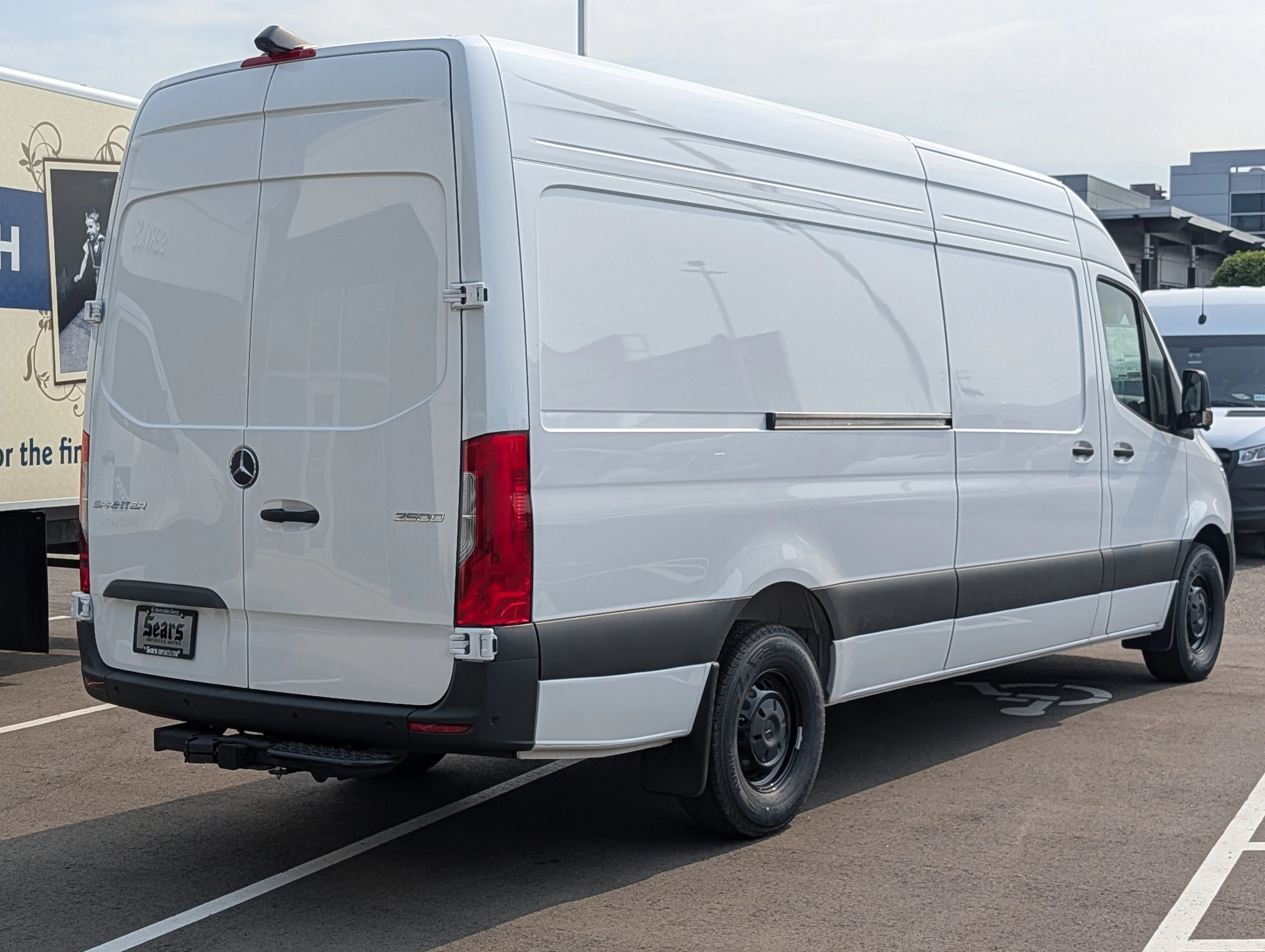 New 2026 Arctic+White Mercedes-Benz 2500 High Roof I4 Diesel 170 RWD image 3