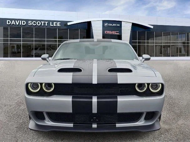 Used 2023 Silver Dodge SRT Hellcat Jailbreak image 2
