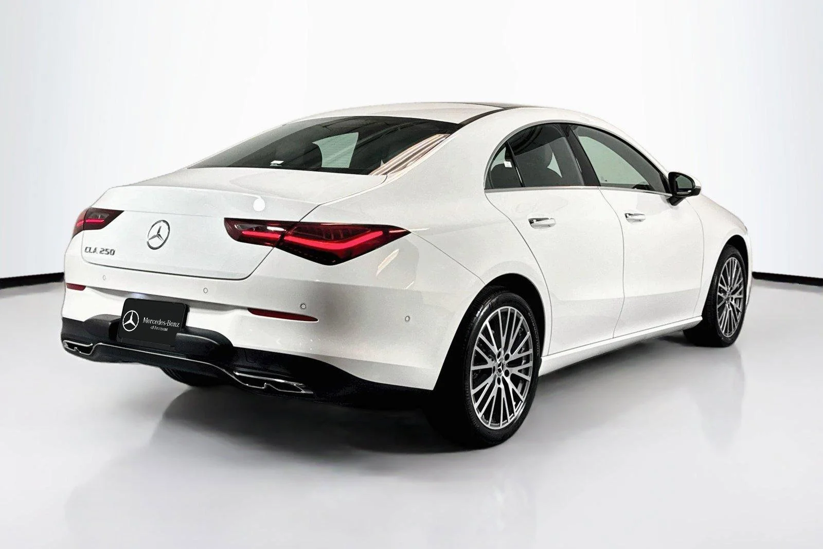 Used 2026 Polar White Mercedes-Benz CLA 250 image 5