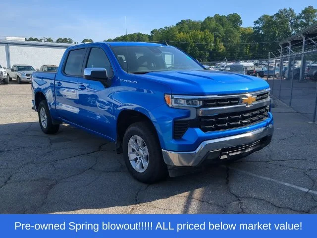 Used 2025 Blue Chevrolet LT image 5