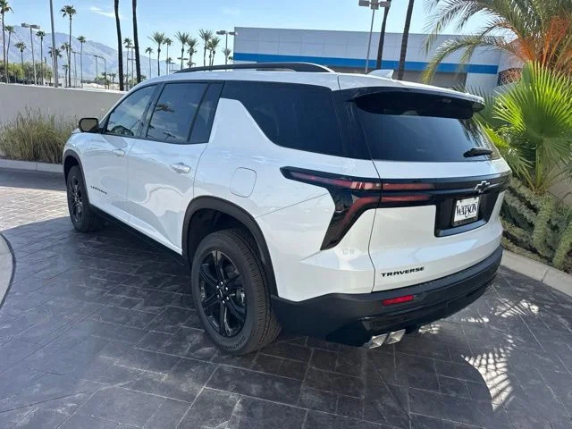 New 2027 White Chevrolet LT image 4