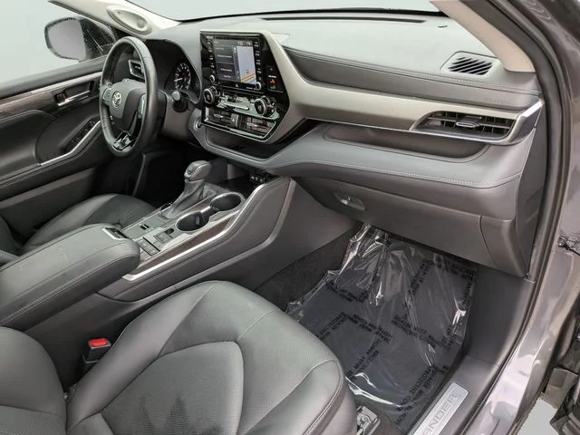 Used 2021 Gray Toyota Limited image 11