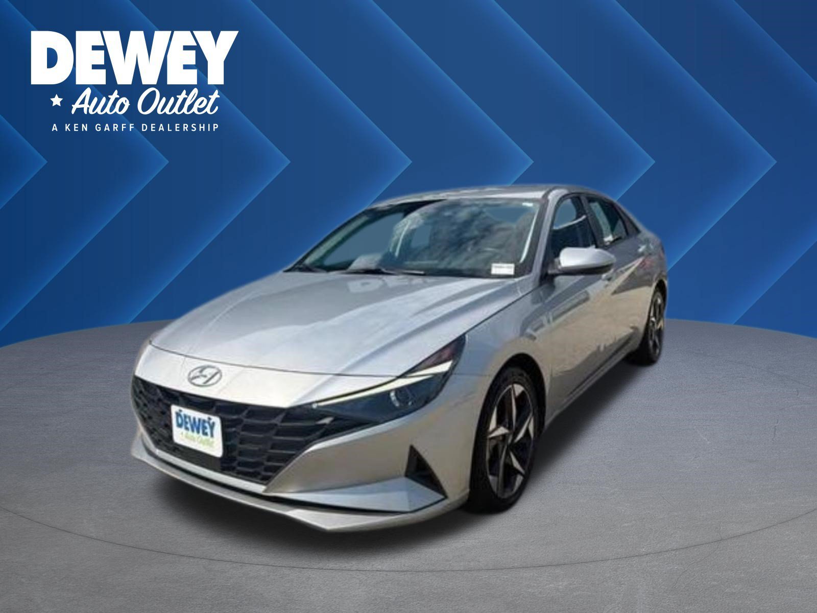 Used 2023 Shimmering Silver Pearl Hyundai SEL image 1