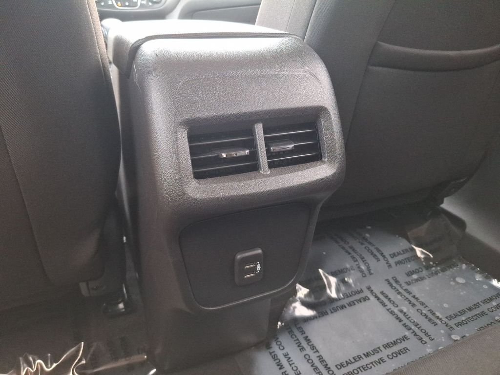 Used 2024 White Chevrolet LT image 21