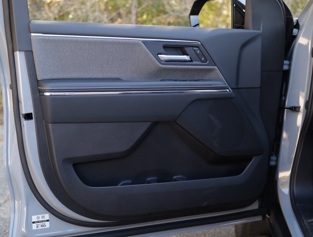 2026 GMC Sierra EV Elevation - Photo 25