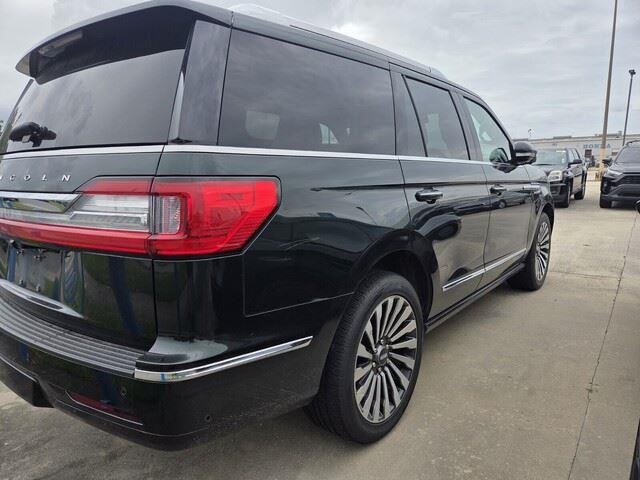 Used 2021 Green Gem Lincoln Reserve image 4