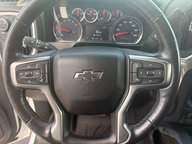 Used 2019 White Chevrolet LT Trail Boss image 18