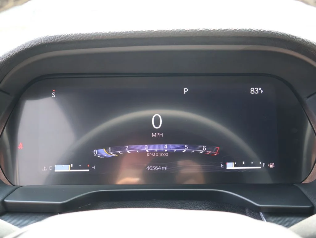 Used 2024 White Jeep Altitude image 28