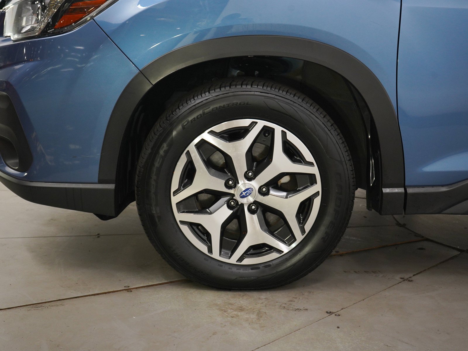Used 2020 Horizon Blue Pearl Subaru Premium image 30