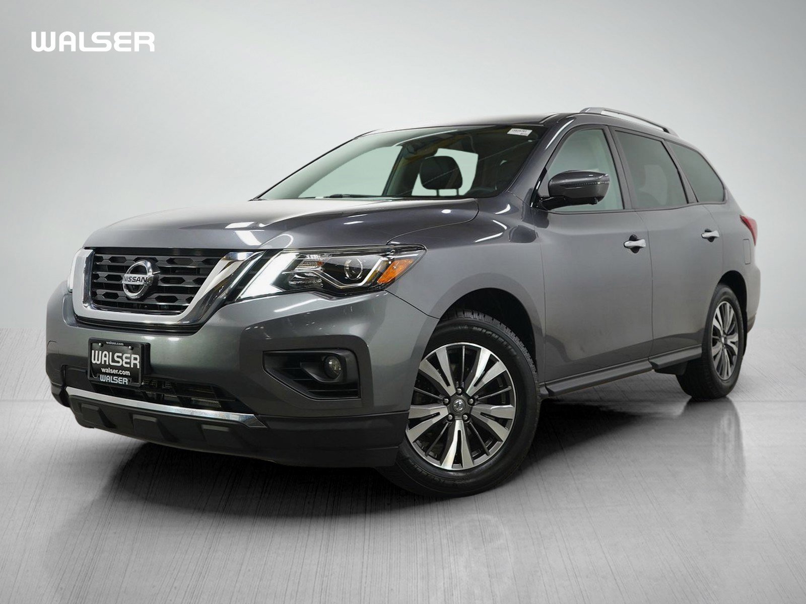2017 Nissan Pathfinder SL 4WD's photo