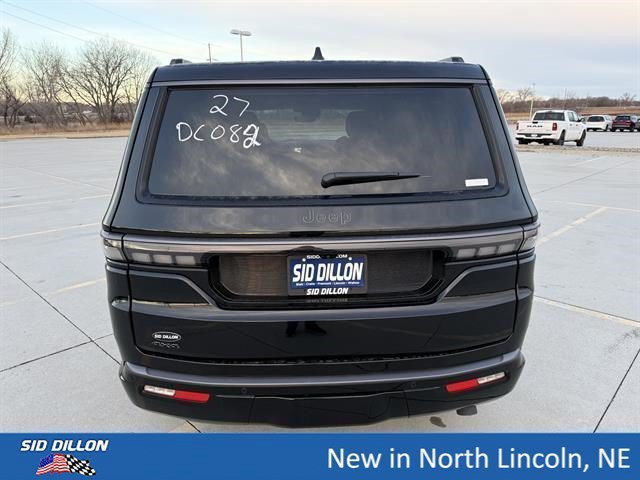 New 2026 High Gloss Black Exterior Paint Jeep Limited Altitude 4x4 image 4