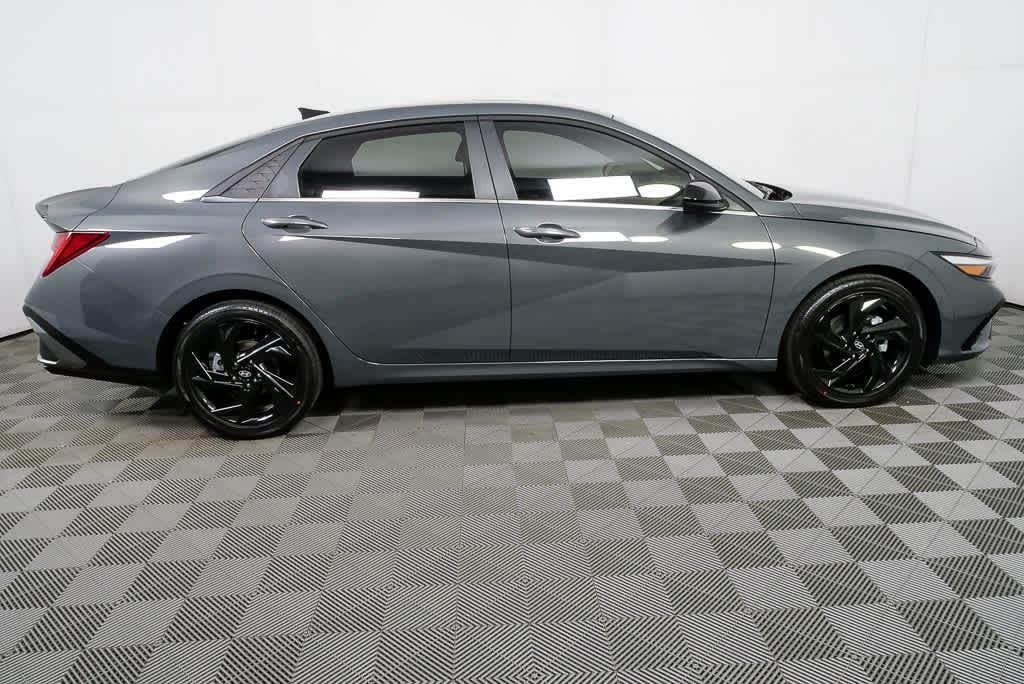 New 2026 Ecotronic Gray Hyundai SEL Sport image 2