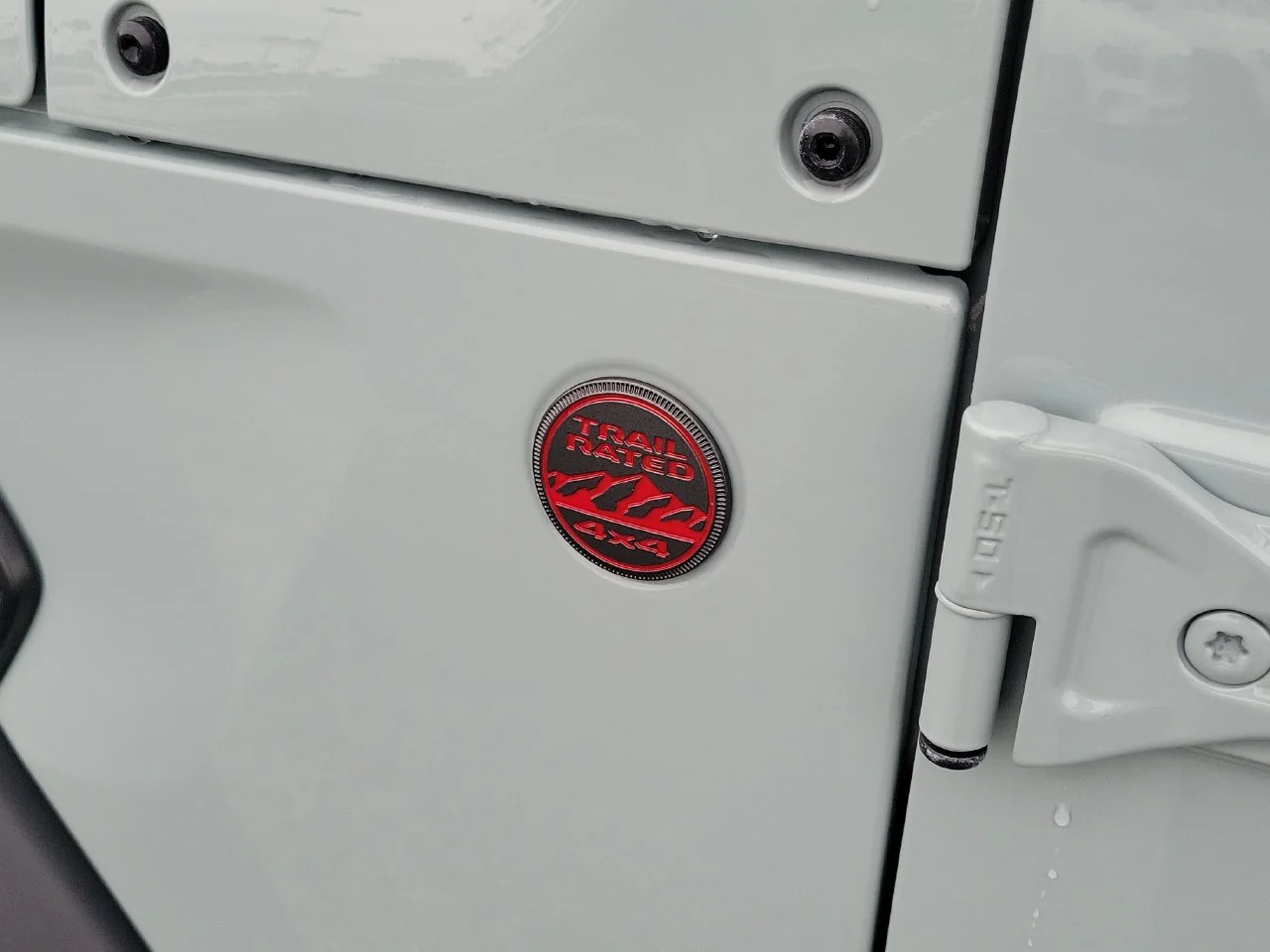 Used 2024 Gray Jeep Rubicon image 12